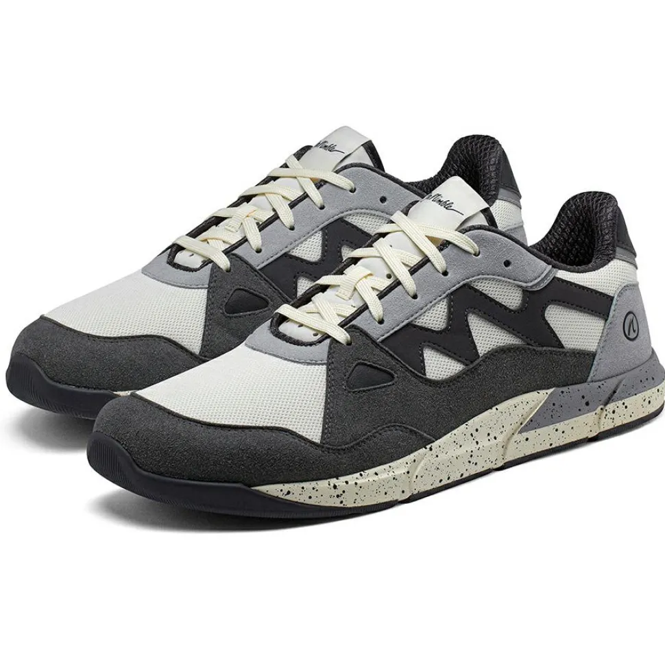 Joe Nimble - Women's Sneaker Addict - Sneaker