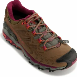 La Sportiva - Women's Ultra Raptor II Leather Wide GTX - Multisportschuhe