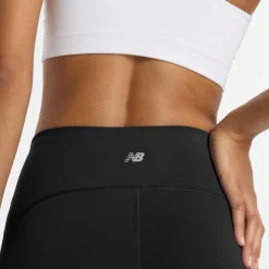 New Balance - Women's Sleek Pocket High Rise Legging 27'' - Lauftights
