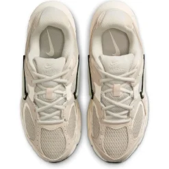 Nike - Women's V5 RNR - Sneaker