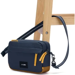 Pacsafe - Go Crossbody 2,5 - Umhängetasche